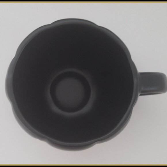 NEW RARE Pottery Barn Black Halloween Jack O Lantern Mug 16 oz Stoneware - Picture 3 of 4